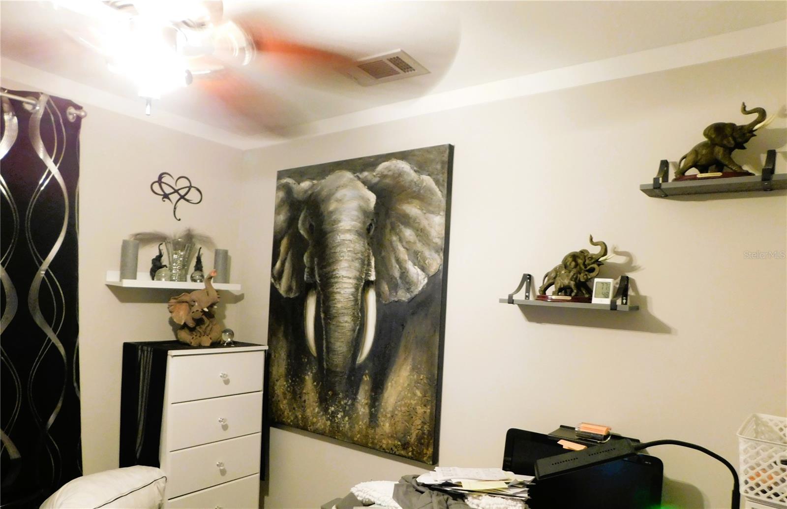 Image 18 of 27 For 39143 Hillcrest Drive