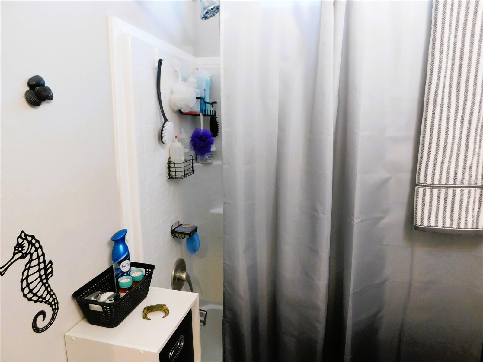 Image 21 of 27 For 39143 Hillcrest Drive