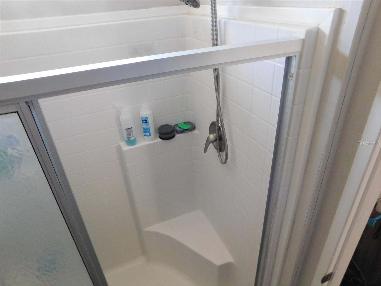 Image 23 of 27 For 39143 Hillcrest Drive