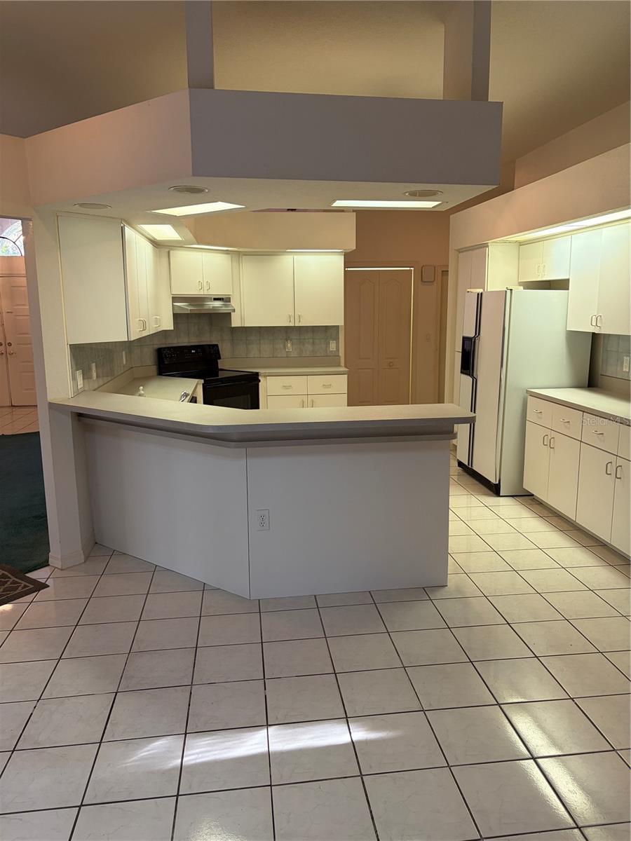 Image 14 of 66 For 10330 Armadillo Court