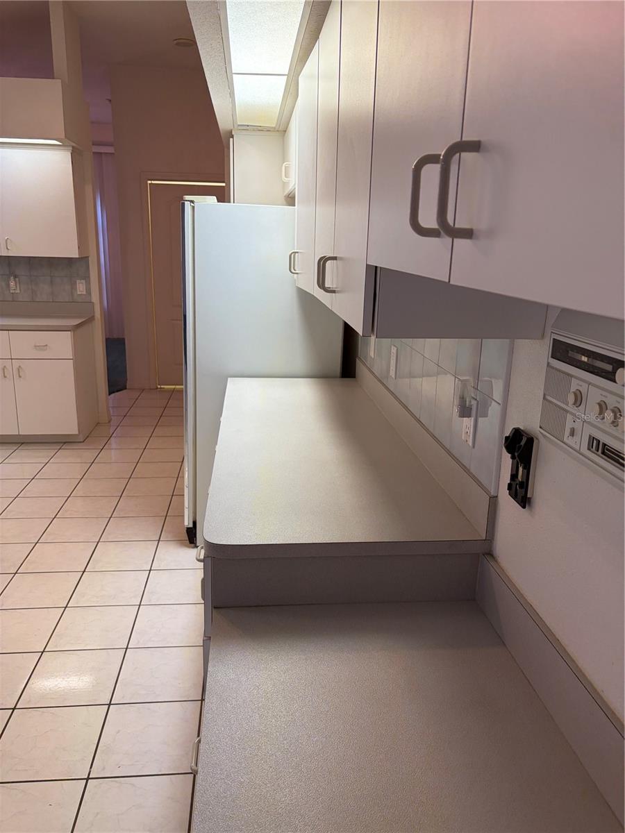 Image 17 of 66 For 10330 Armadillo Court