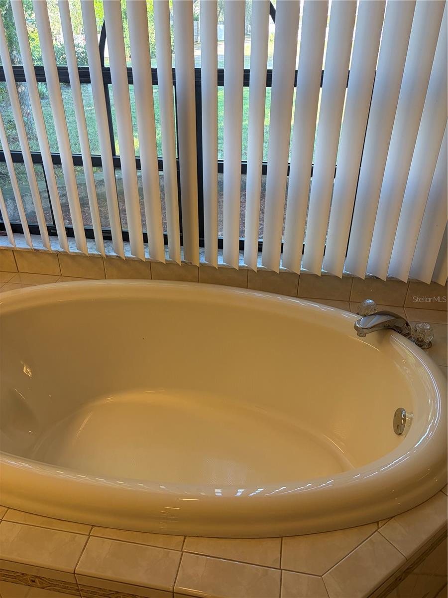 Image 27 of 66 For 10330 Armadillo Court