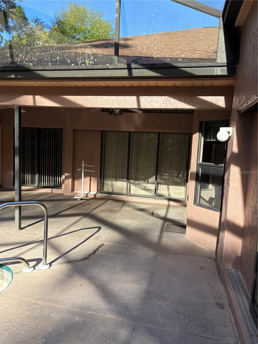 Image 52 of 66 For 10330 Armadillo Court