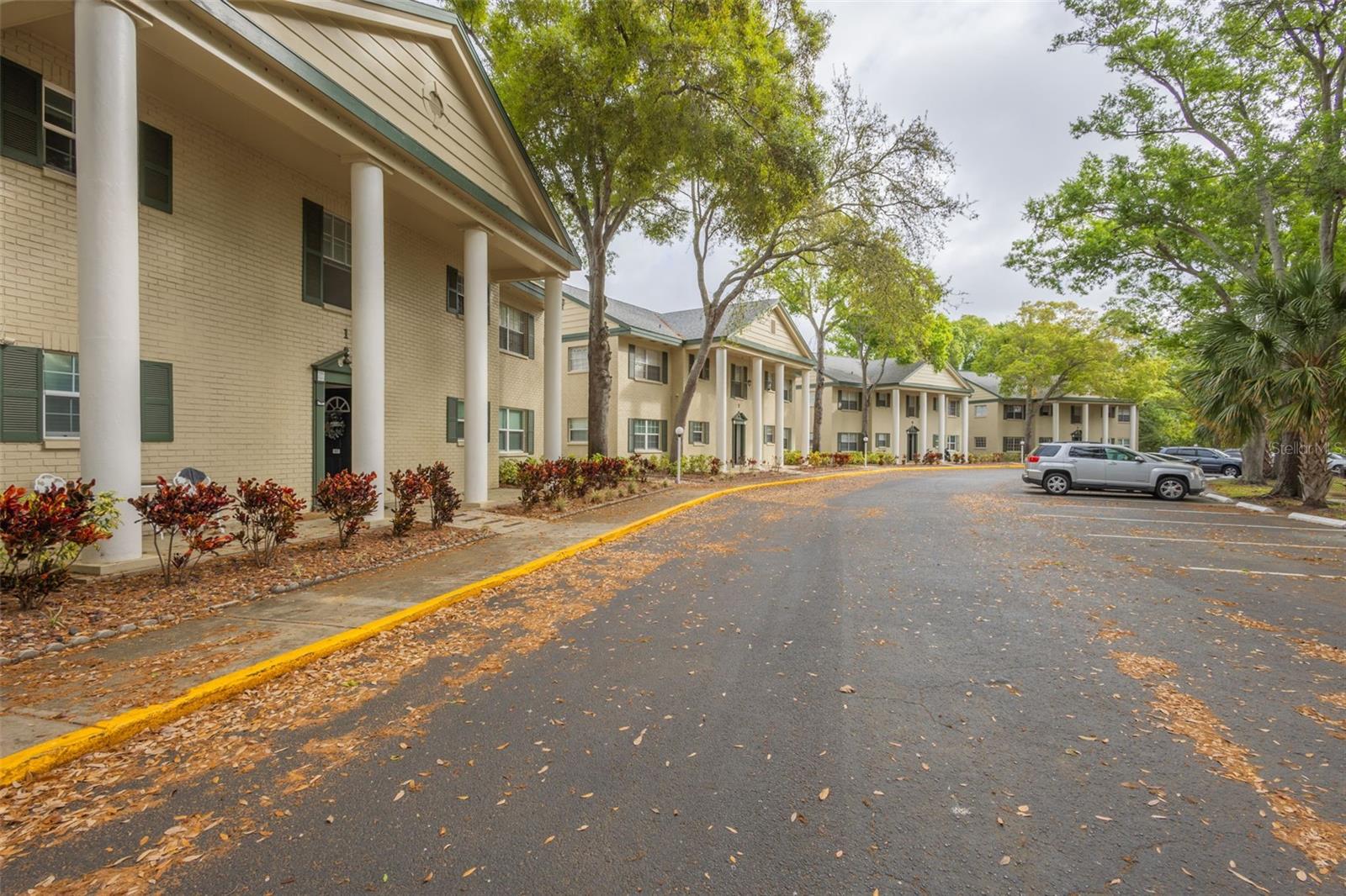 Image 2 of 22 For 129 Mercury Avenue