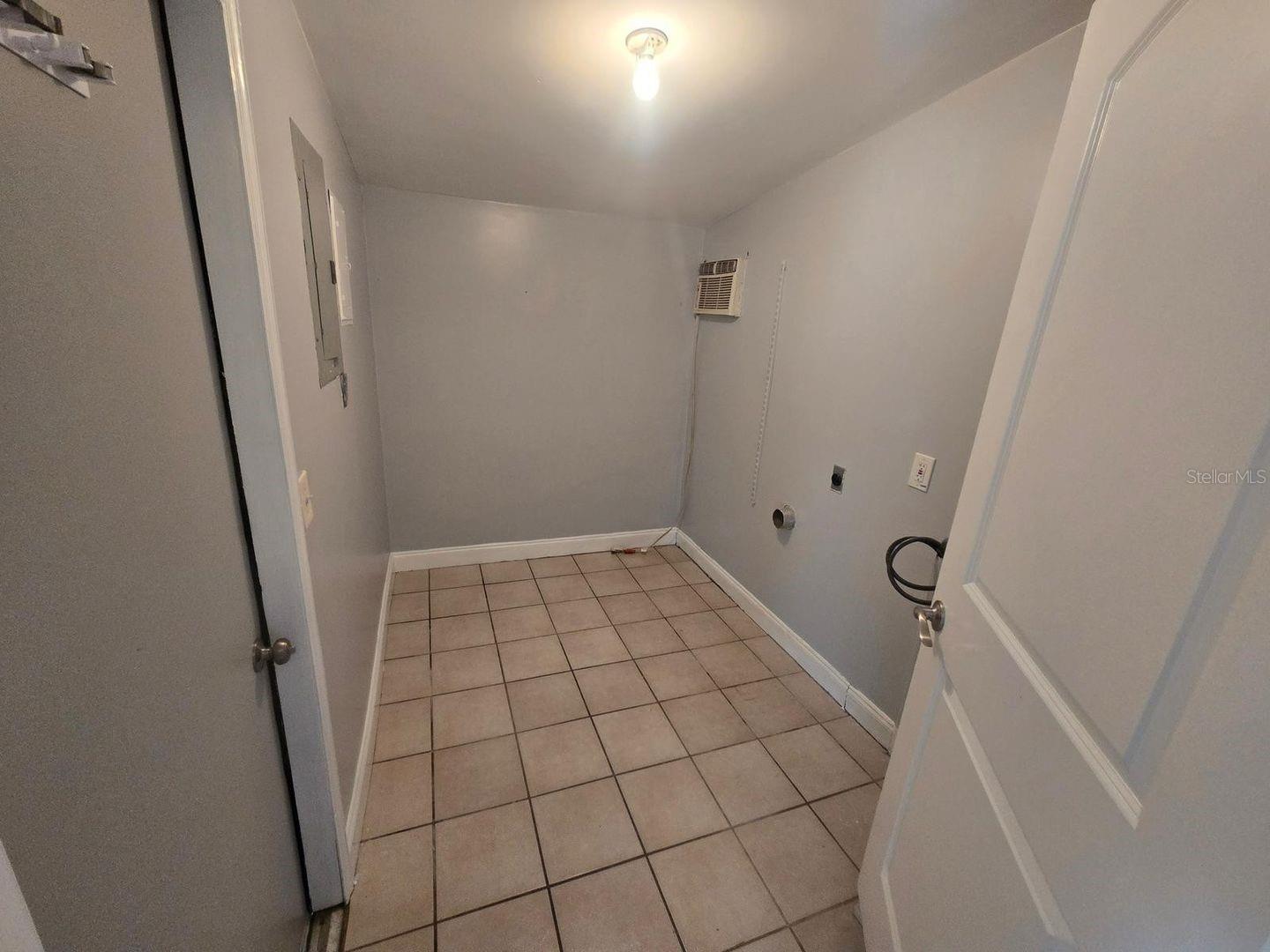 Image 12 of 14 For 6804 Wall Street