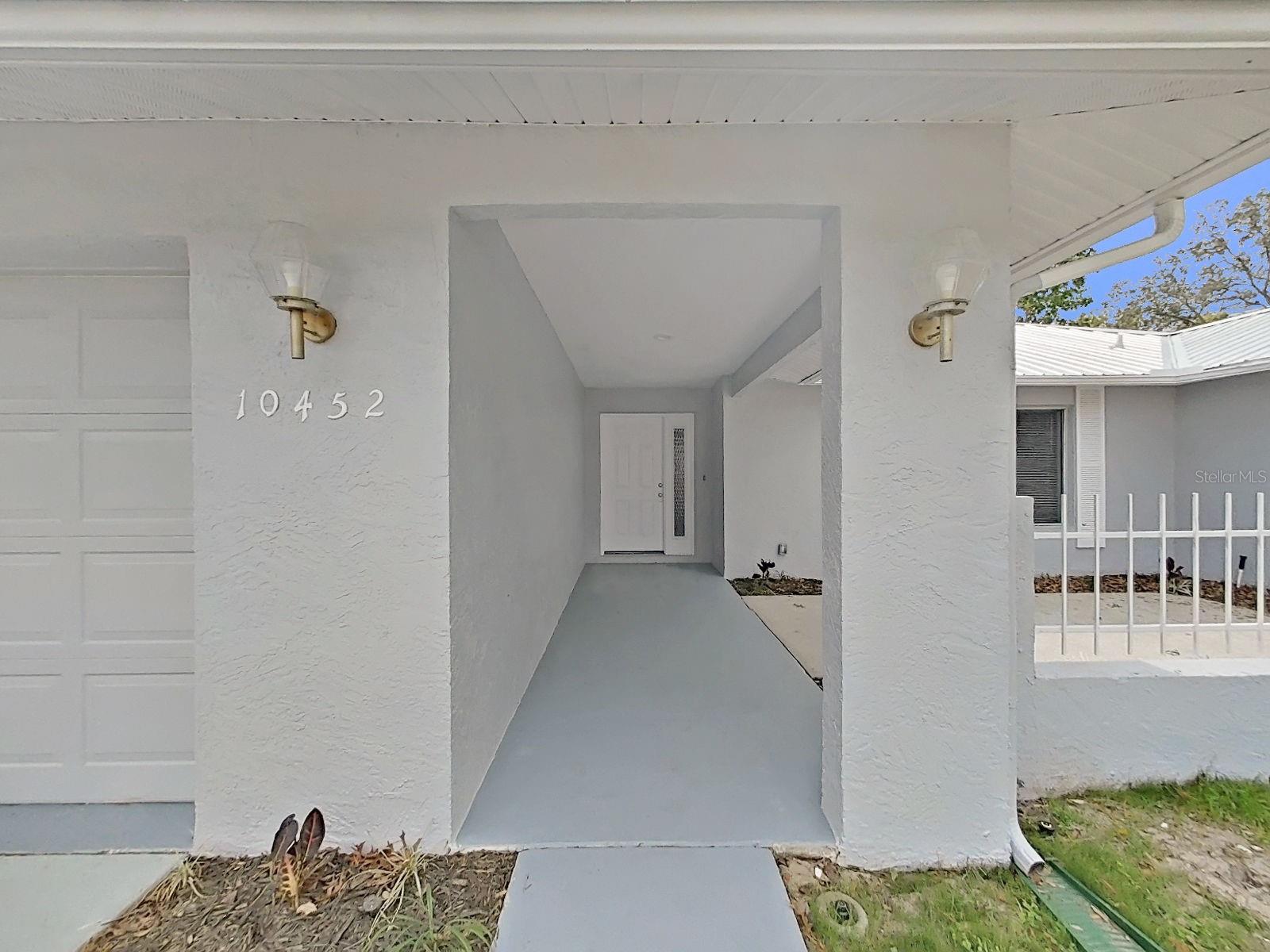 Image 4 of 46 For 10452 Fordham Street