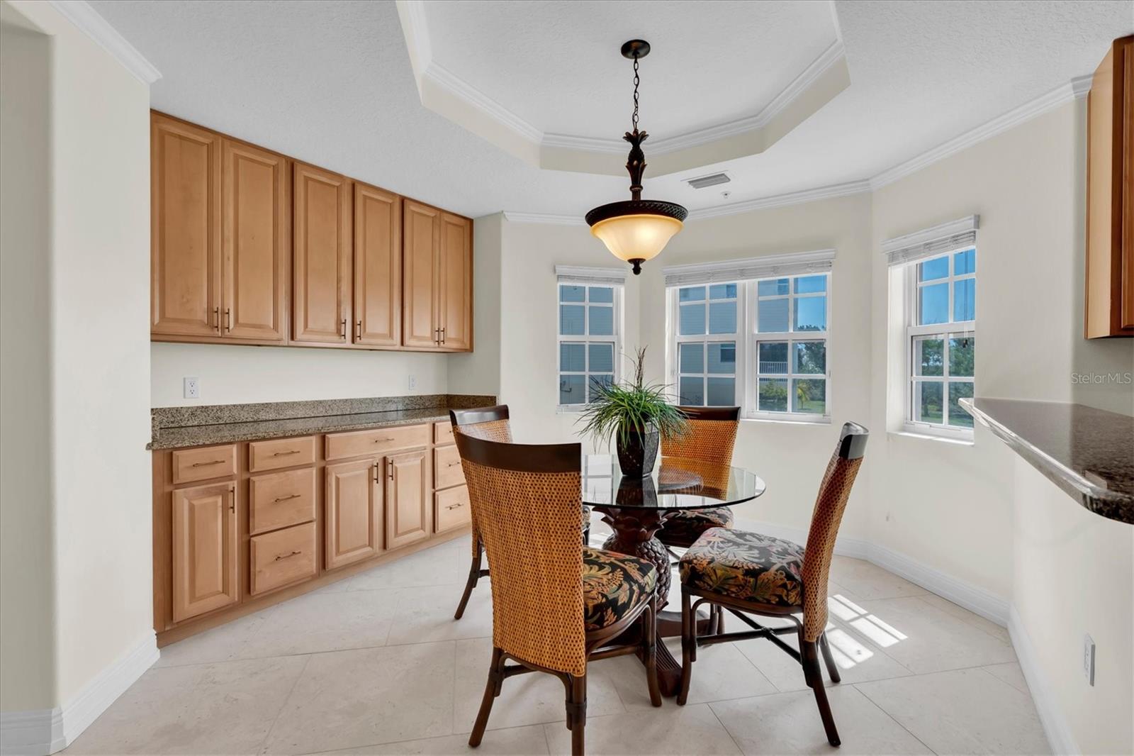 Image 15 of 70 For 10002 Key Haven Road 201