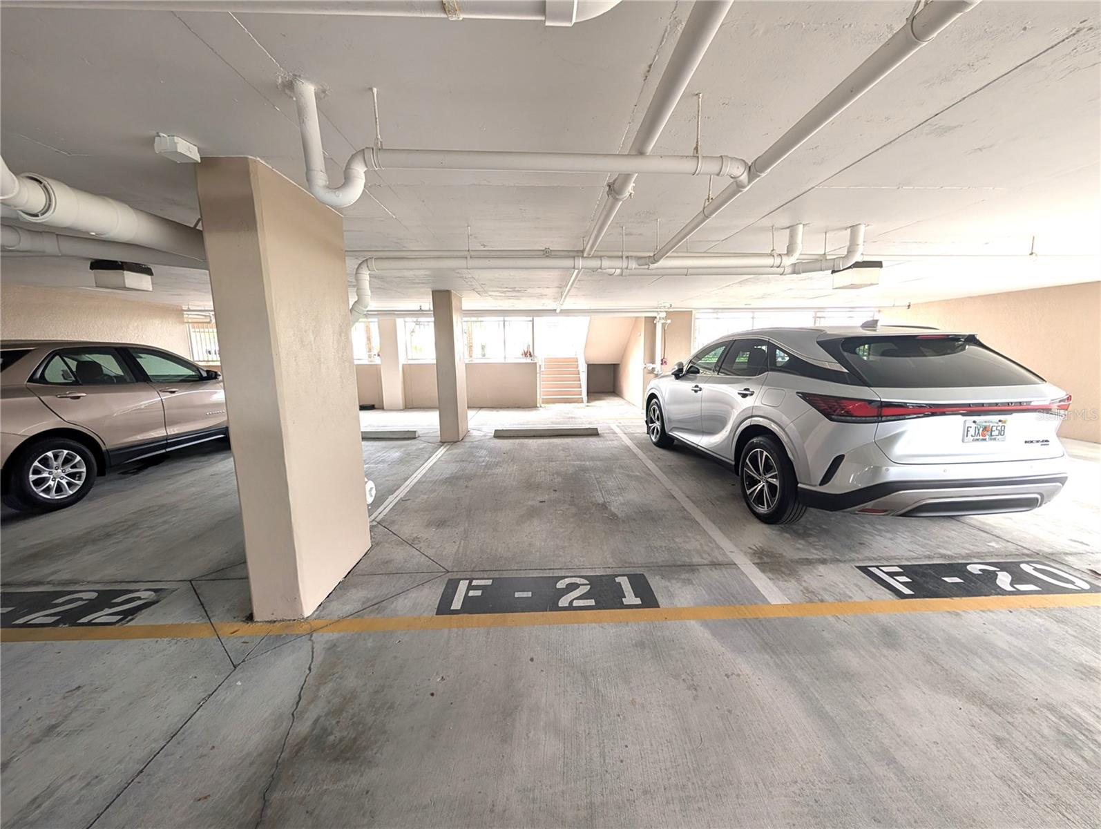 Image 34 of 70 For 10002 Key Haven Road 201