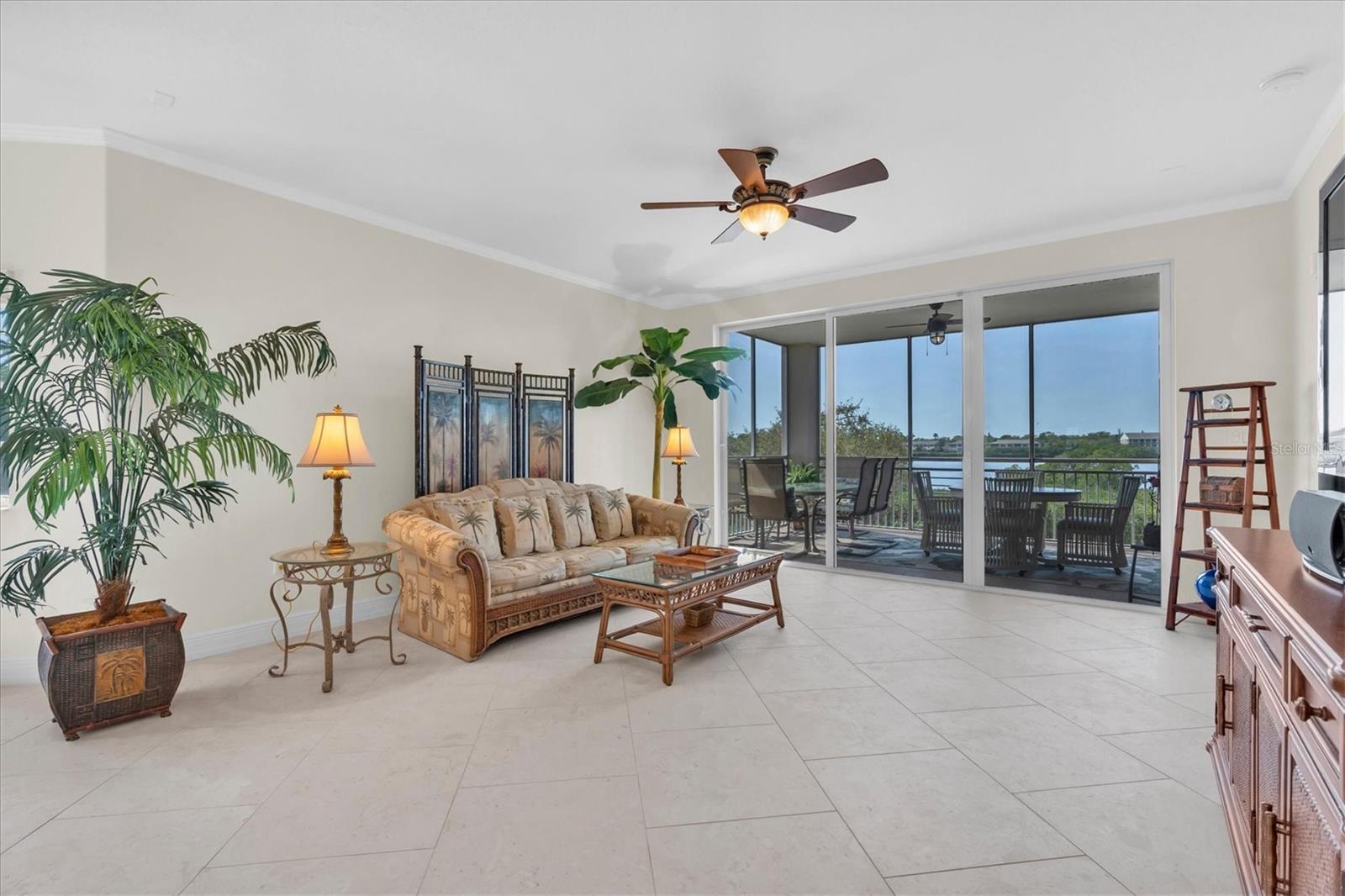 Image 4 of 70 For 10002 Key Haven Road 201