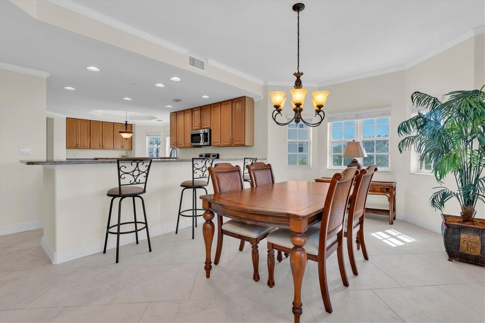 Image 9 of 70 For 10002 Key Haven Road 201