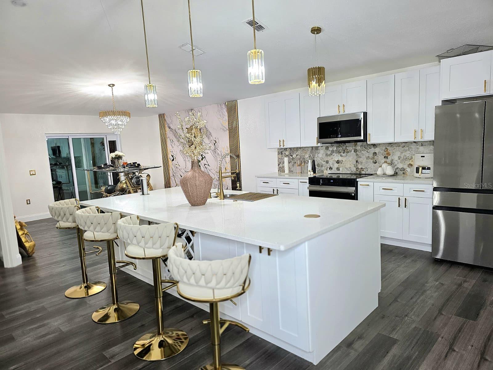 Image 3 of 36 For 24921 Ravello Street