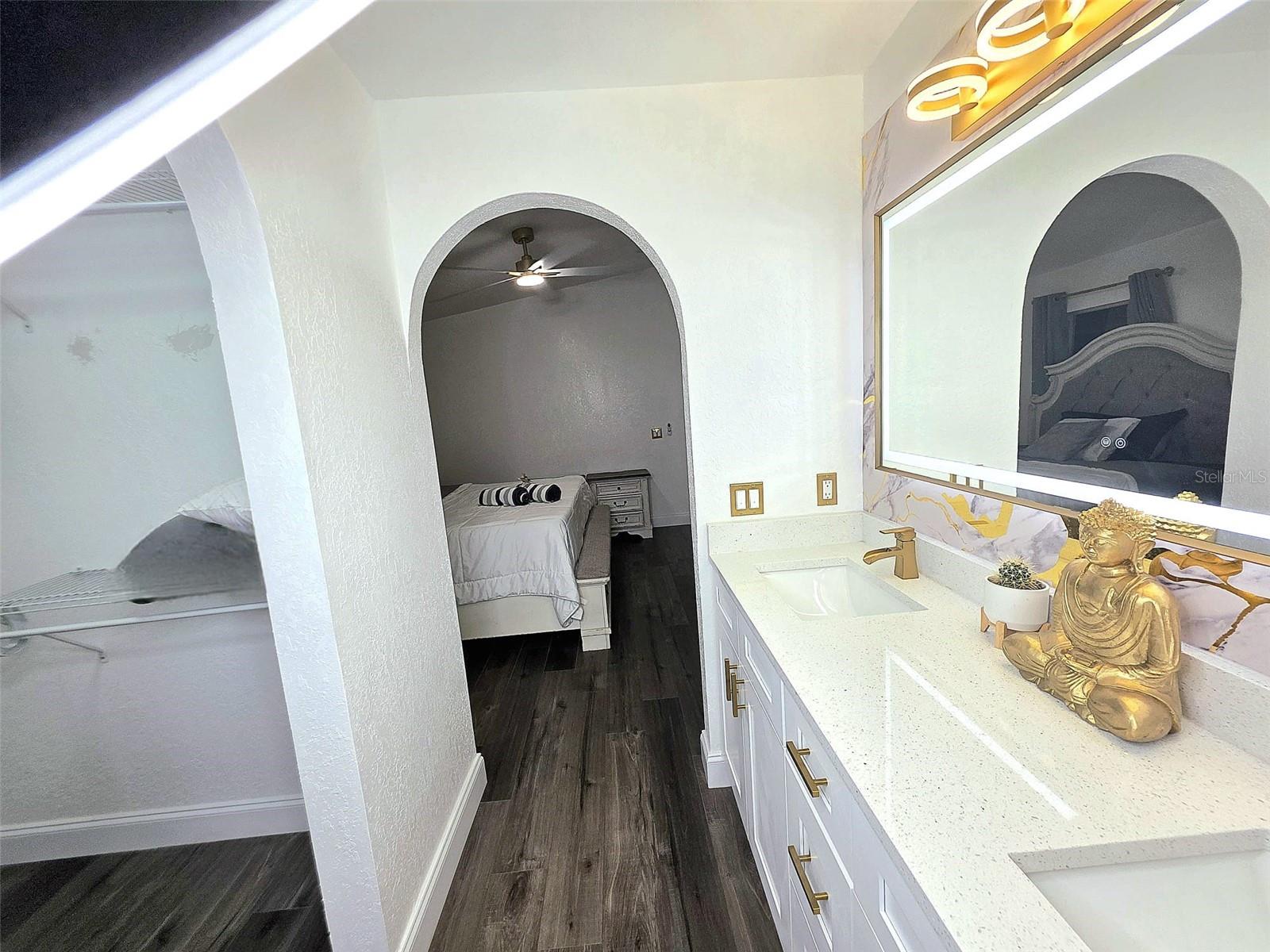 Image 33 of 36 For 24921 Ravello Street