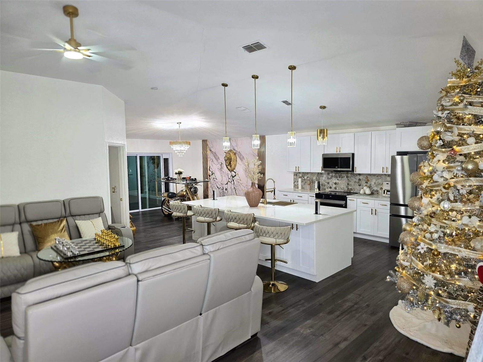 Image 35 of 36 For 24921 Ravello Street