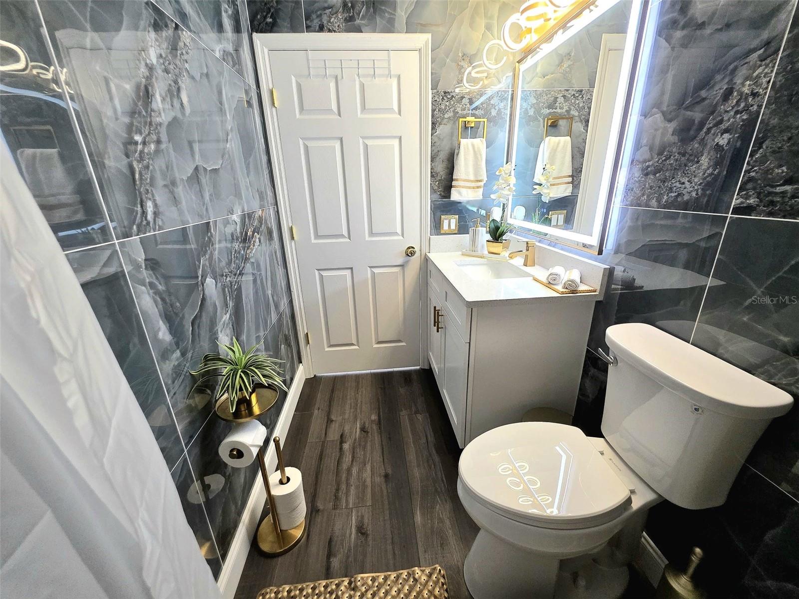 Image 5 of 36 For 24921 Ravello Street