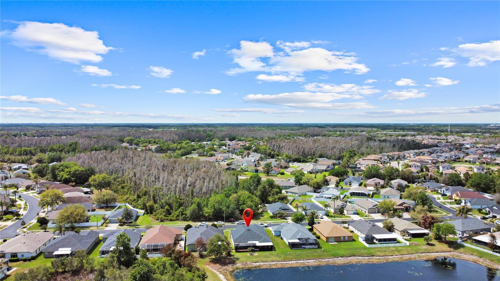 Listing photo id 53 for 1950 Folkstone Place