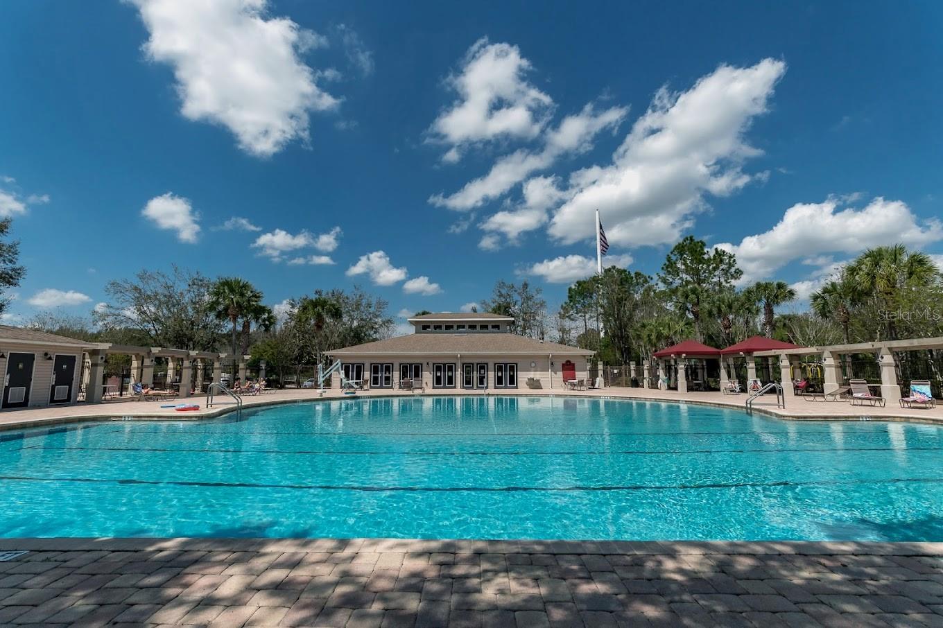 Listing photo id 55 for 1950 Folkstone Place