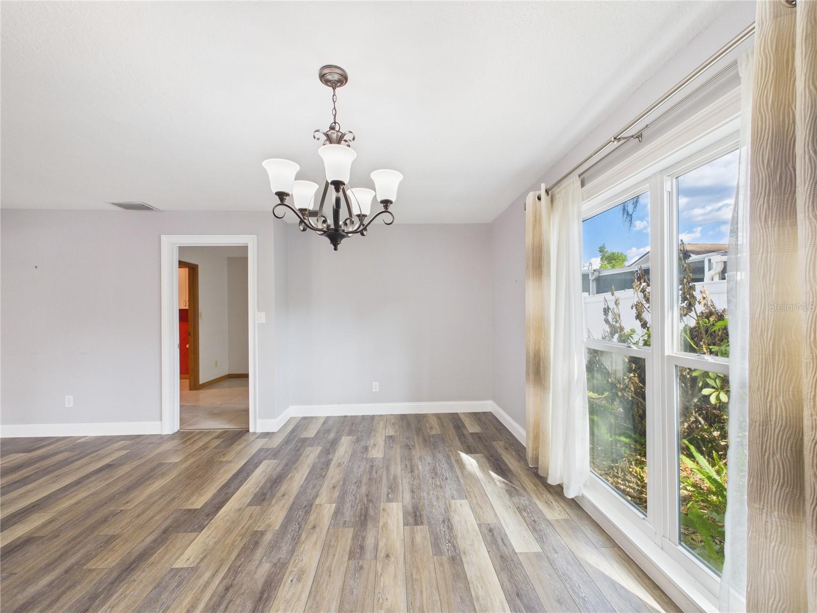 Image 13 of 60 For 11202 Winn Road