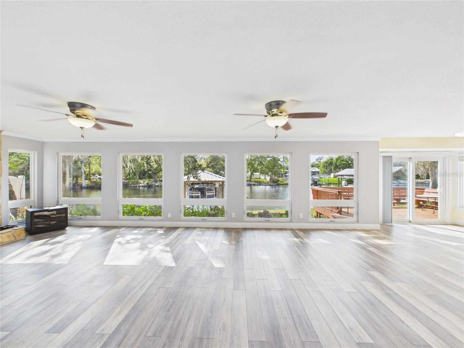 Image 3 of 60 For 11202 Winn Road