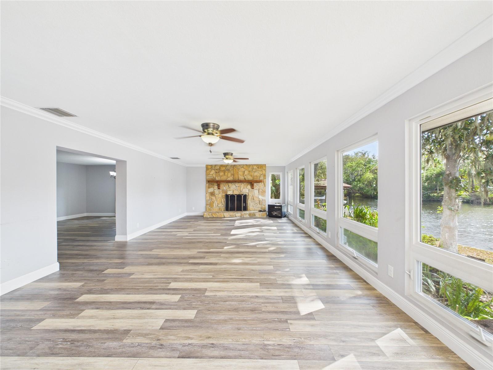 Image 34 of 60 For 11202 Winn Road