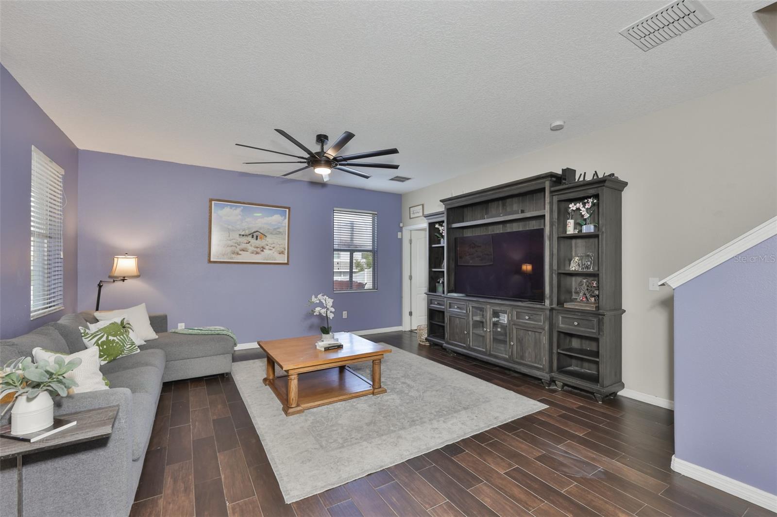 Image 7 of 28 For 10335 Summer Azure Drive