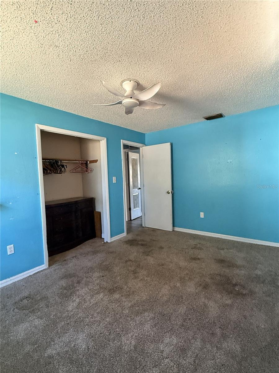 Image 18 of 27 For 136 Myrtle Avenue