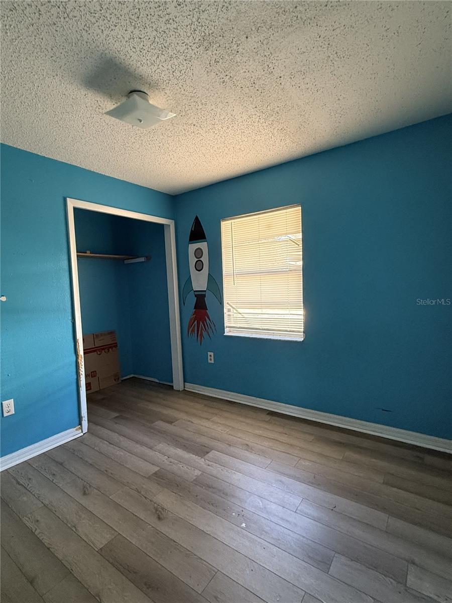 Image 23 of 27 For 136 Myrtle Avenue