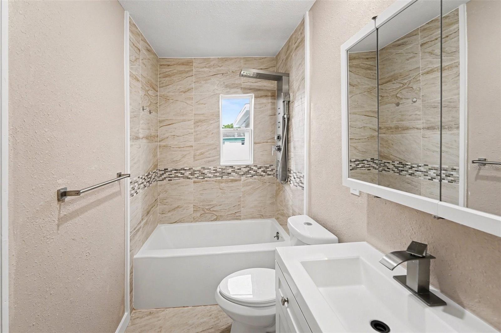 Image 10 of 25 For 1125 Engman Street