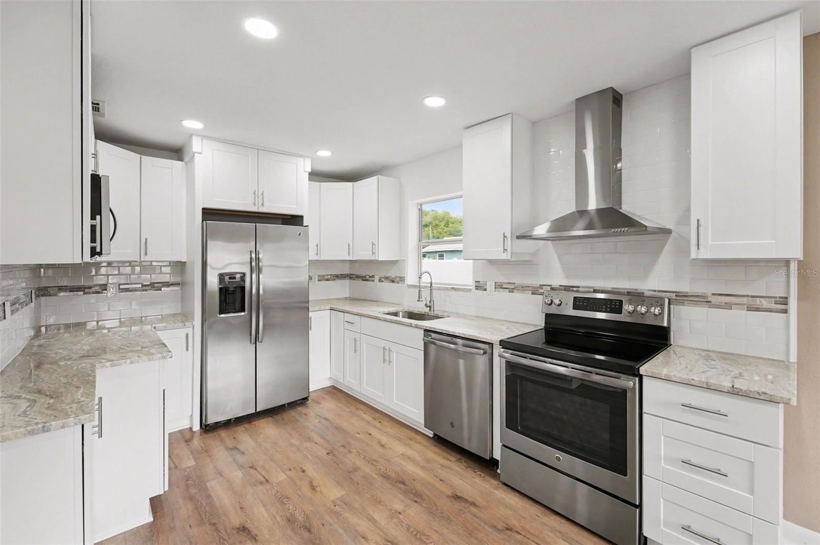 Image 6 of 25 For 1125 Engman Street