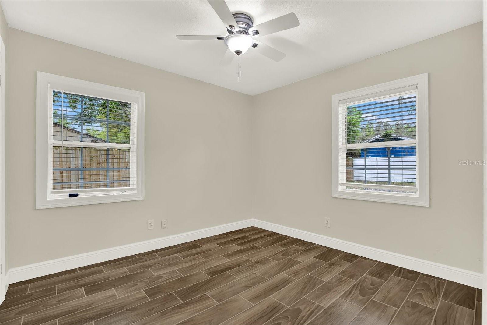 Image 12 of 23 For 1910 Wilder Avenue