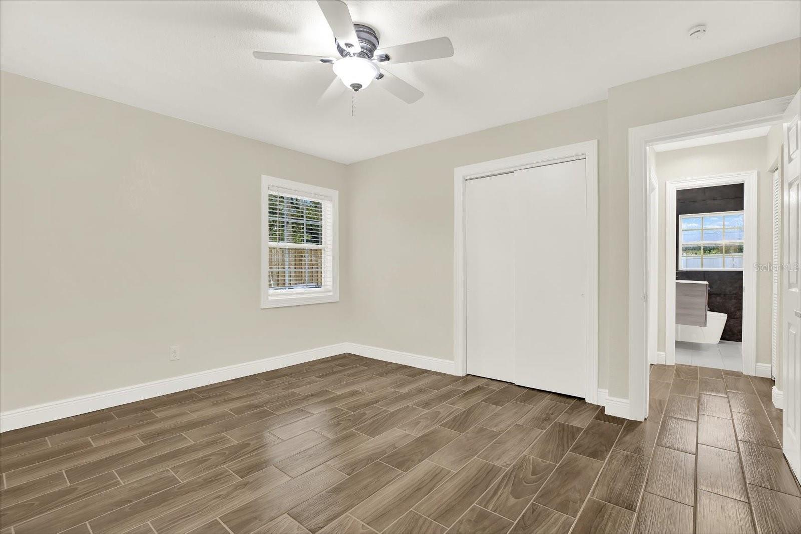 Image 15 of 23 For 1910 Wilder Avenue