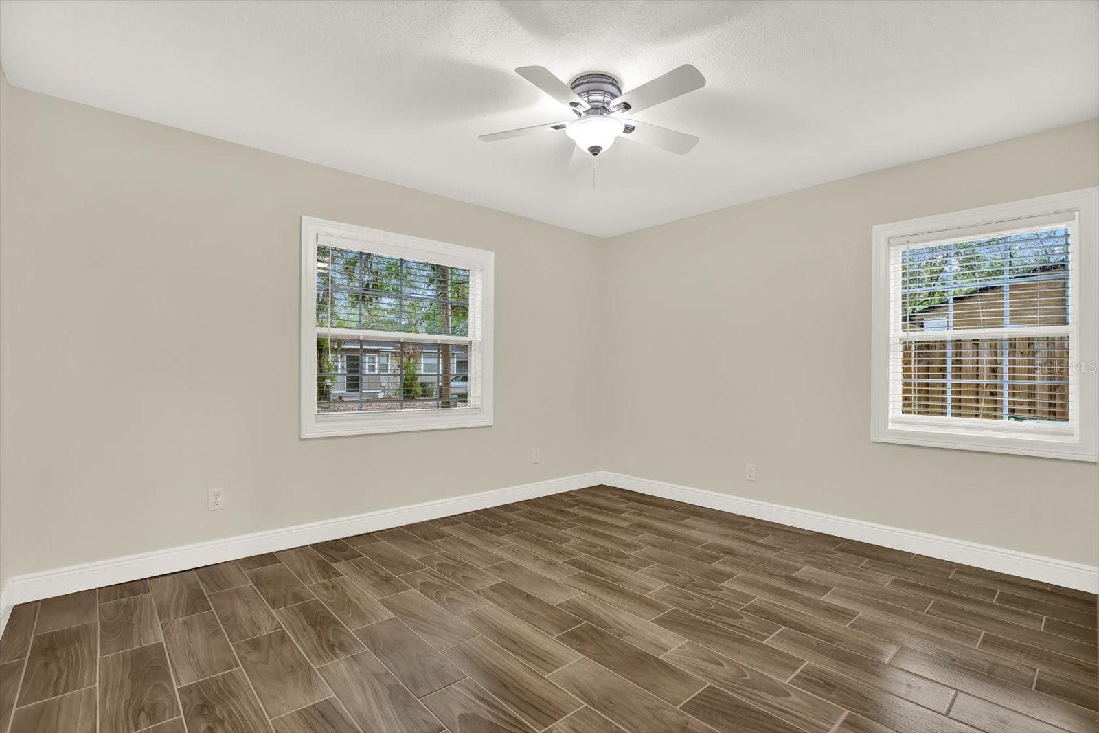 Image 16 of 23 For 1910 Wilder Avenue