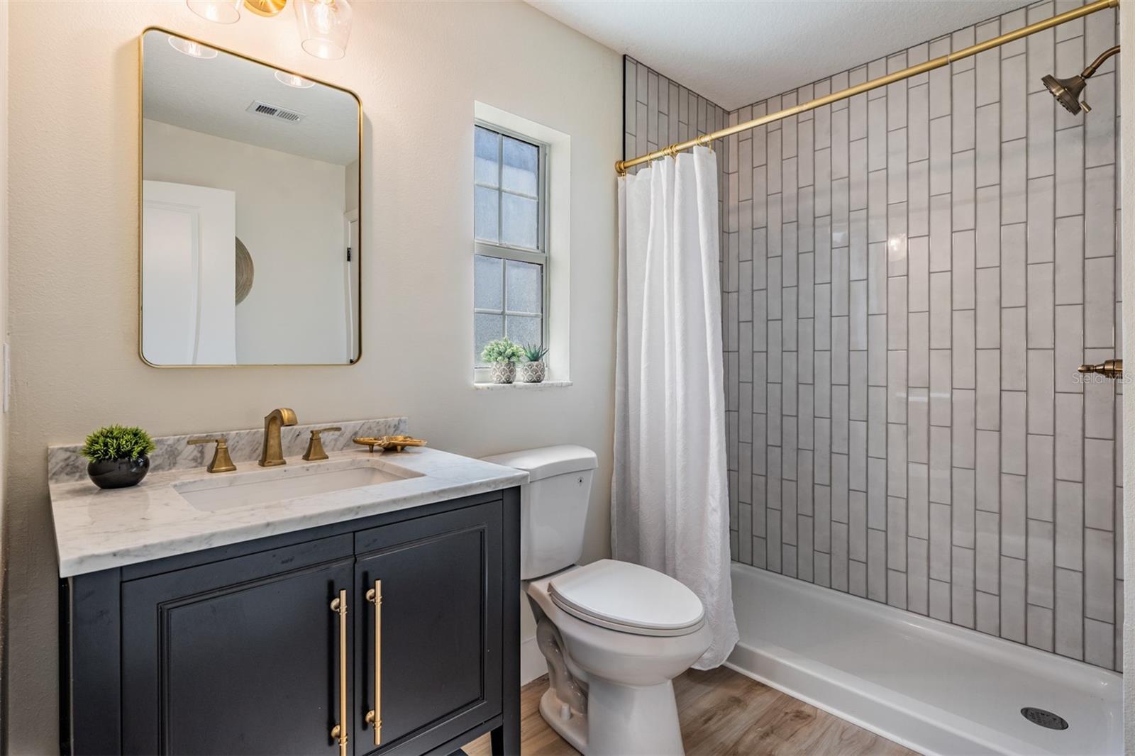 Image 15 of 32 For 15316 17th Street