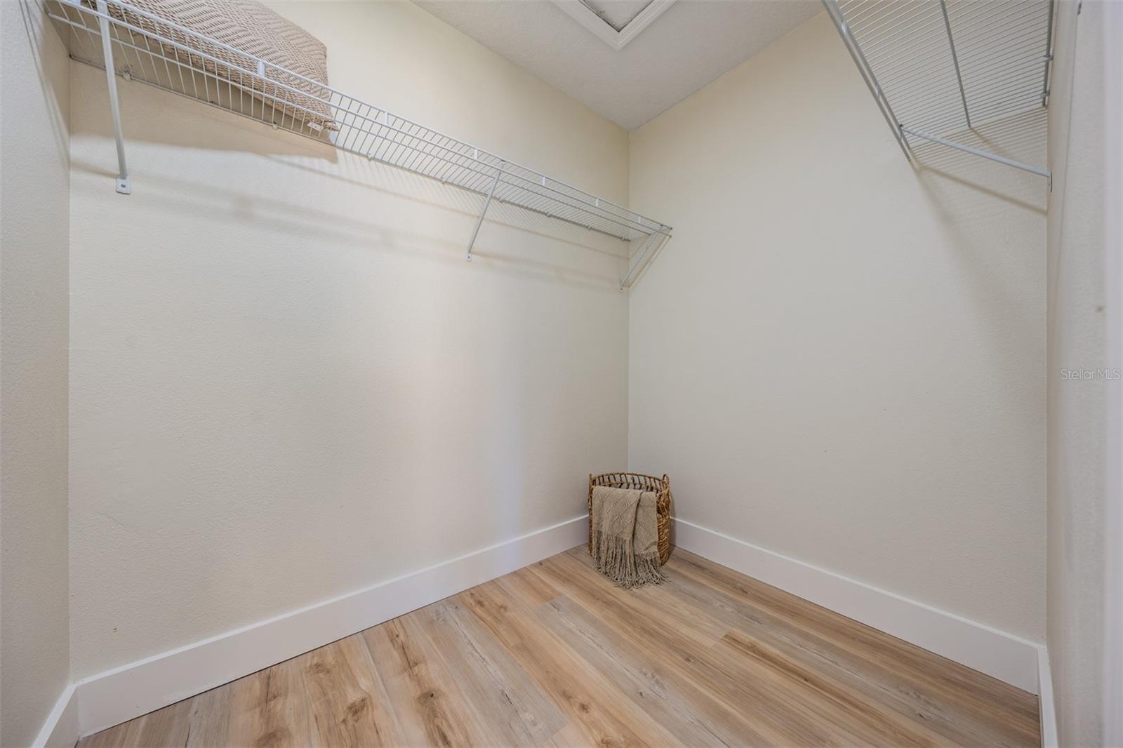 Image 17 of 32 For 15316 17th Street