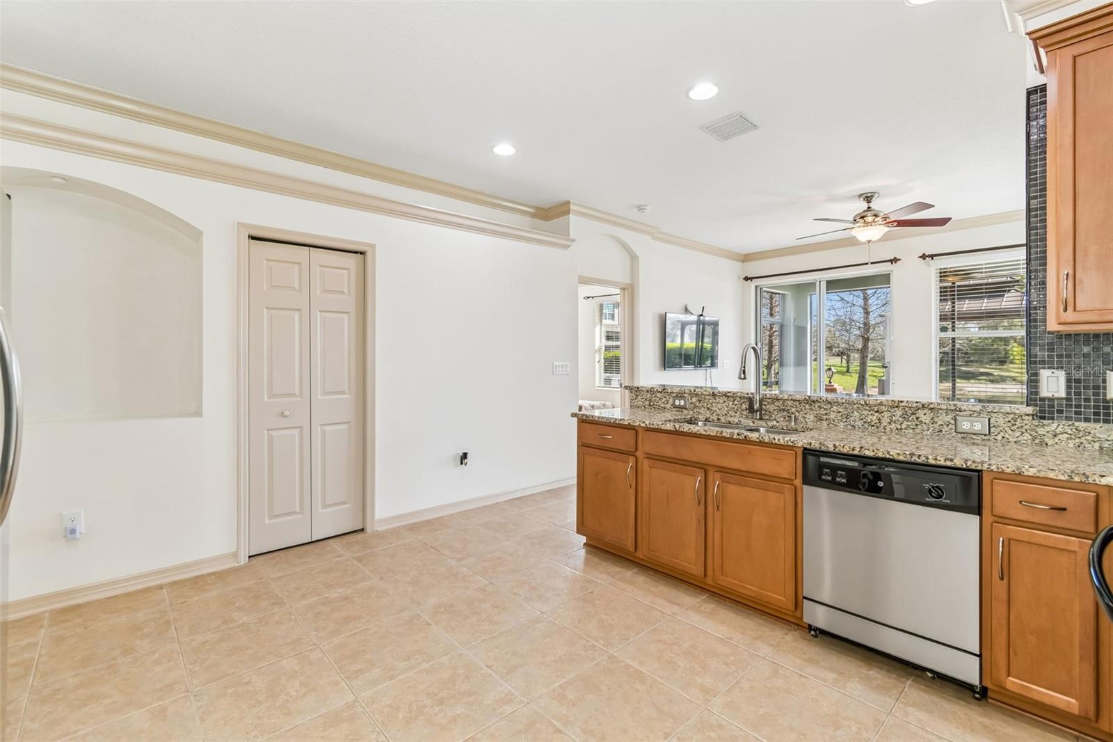 Image 12 of 51 For 12831 Geneva Glade Drive