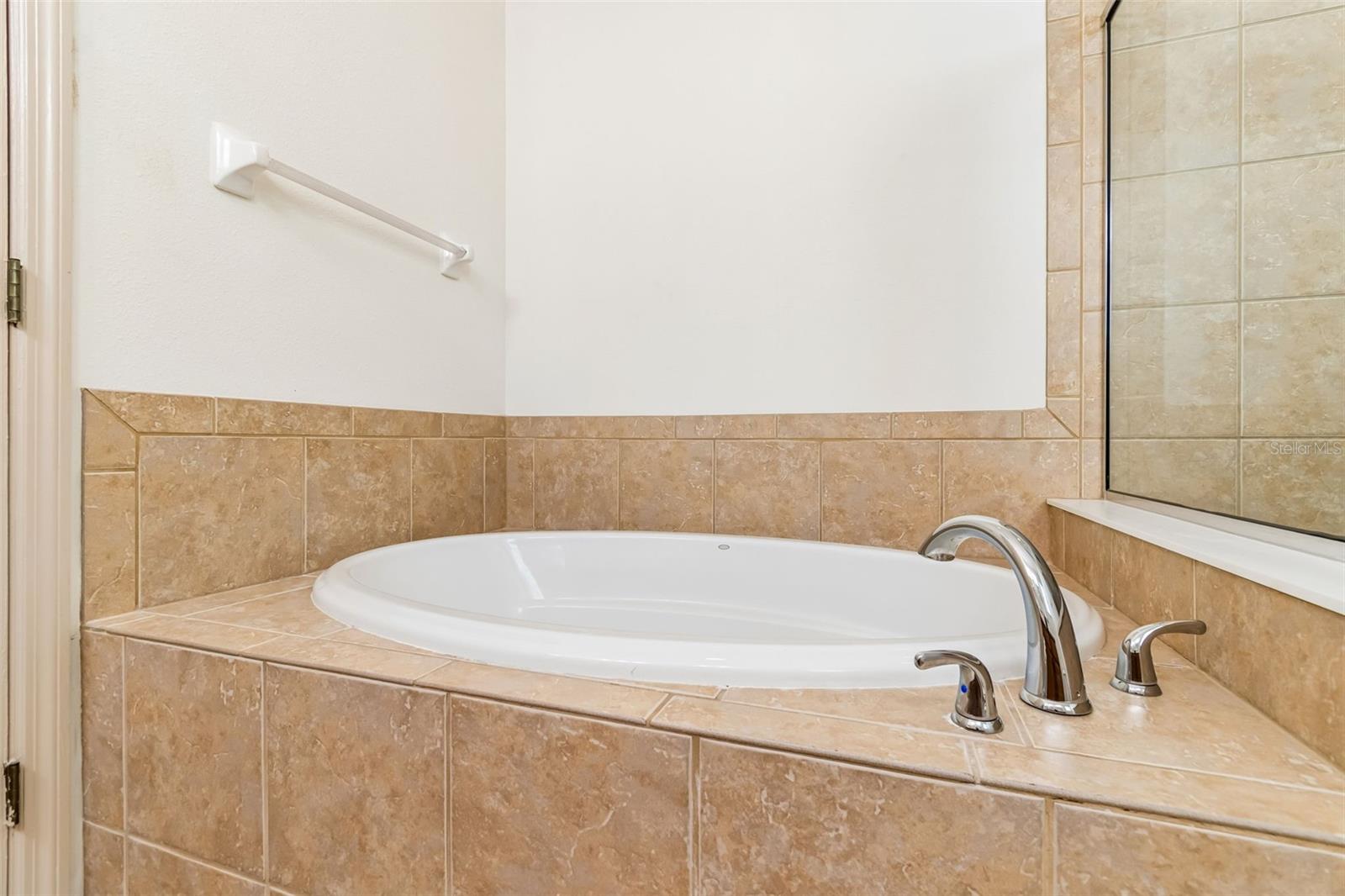 Image 24 of 51 For 12831 Geneva Glade Drive