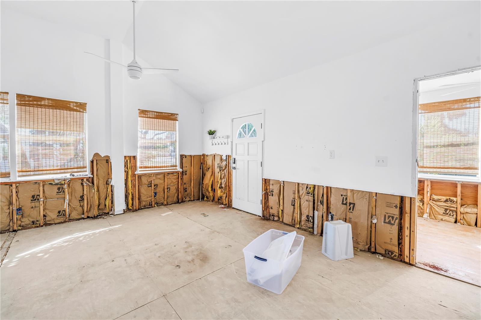 Image 25 of 38 For 601 78th Avenue