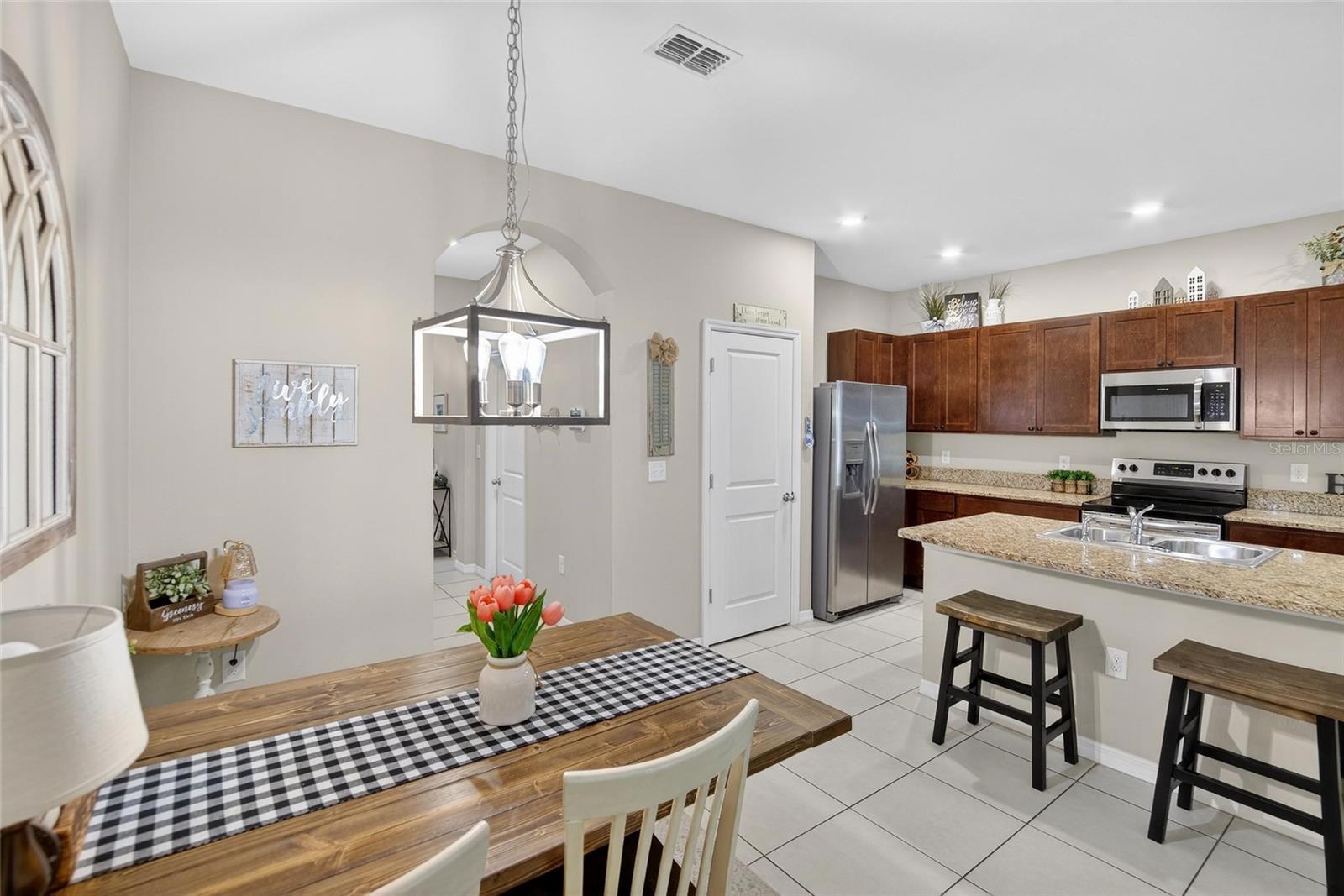 Image 11 of 59 For 3315 Pleasant Willow Court