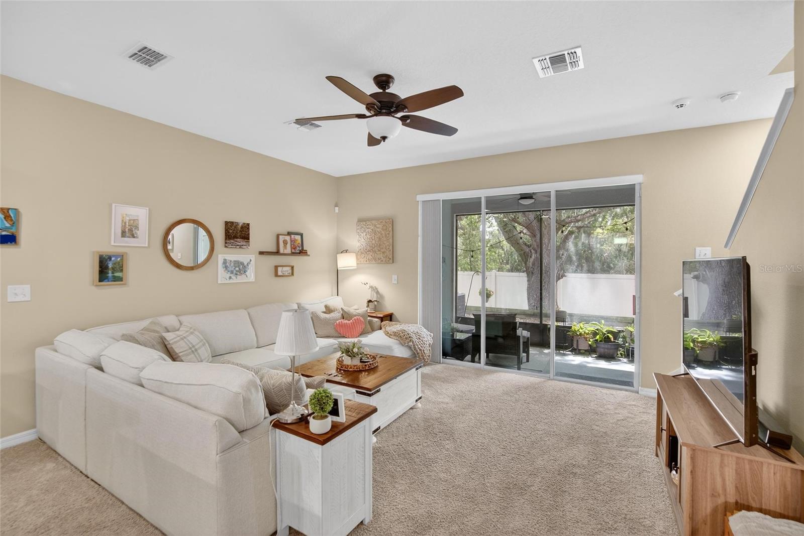 Image 16 of 59 For 3315 Pleasant Willow Court