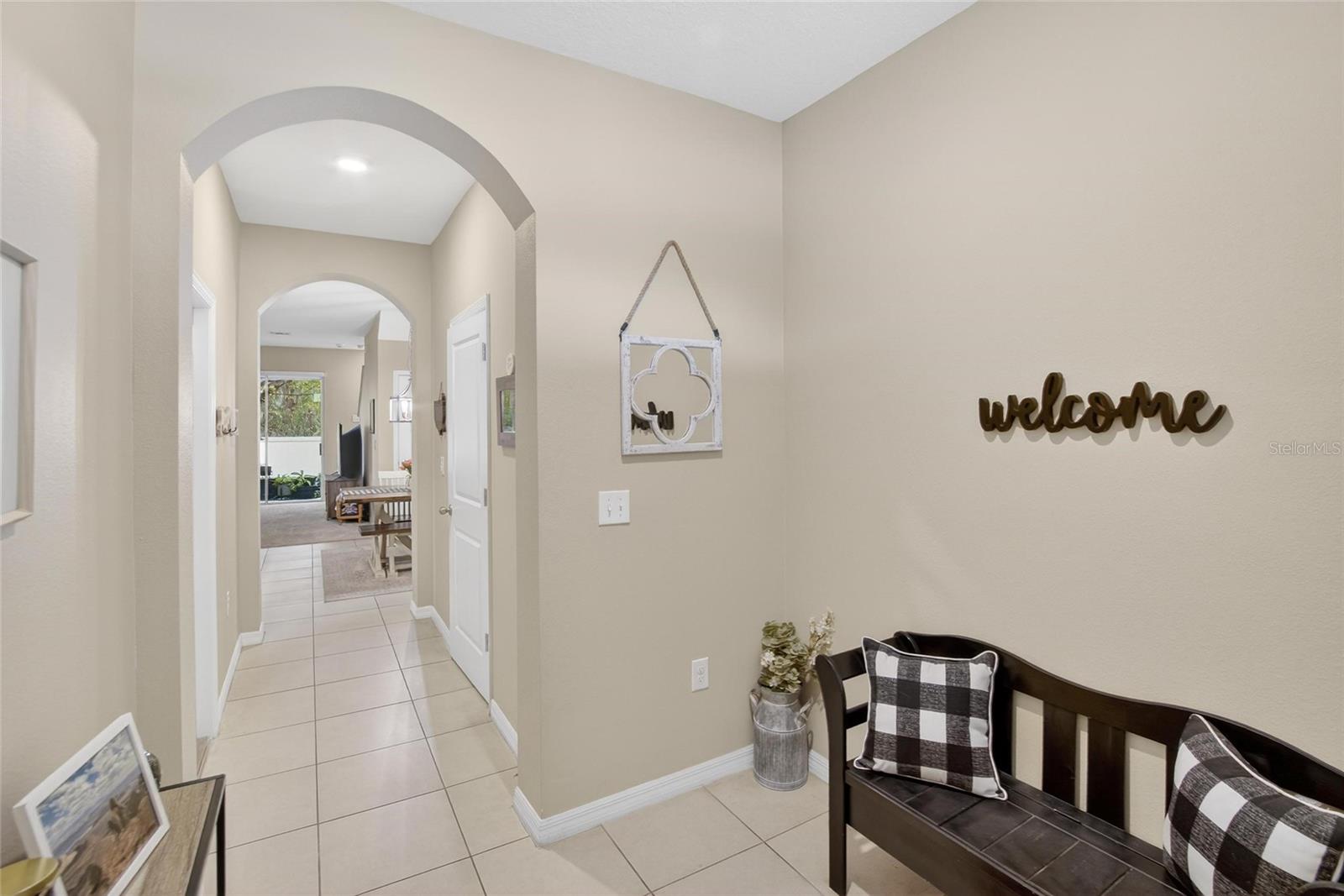 Image 5 of 59 For 3315 Pleasant Willow Court