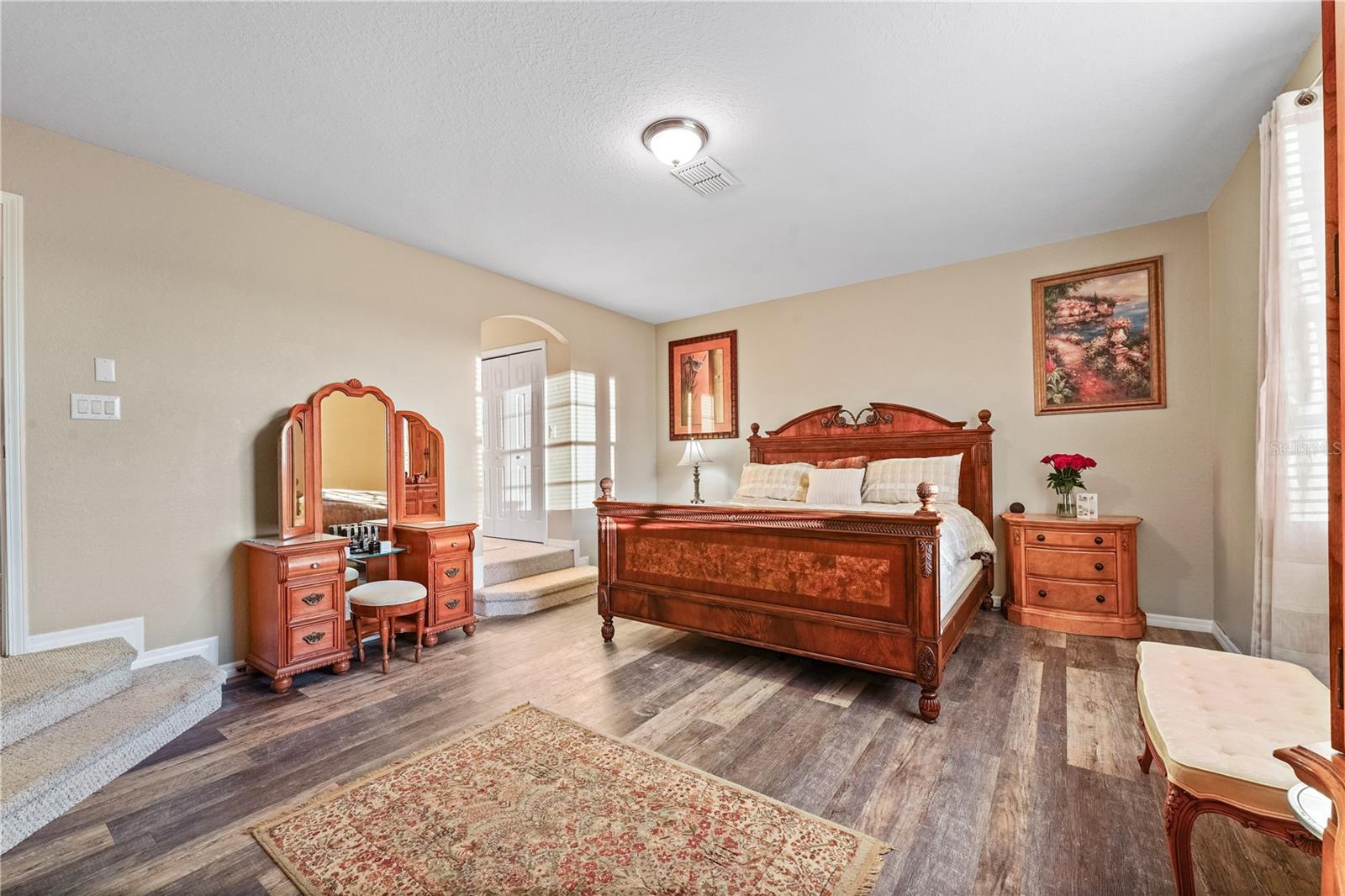 Image 18 of 35 For 10702 Deerberry Drive