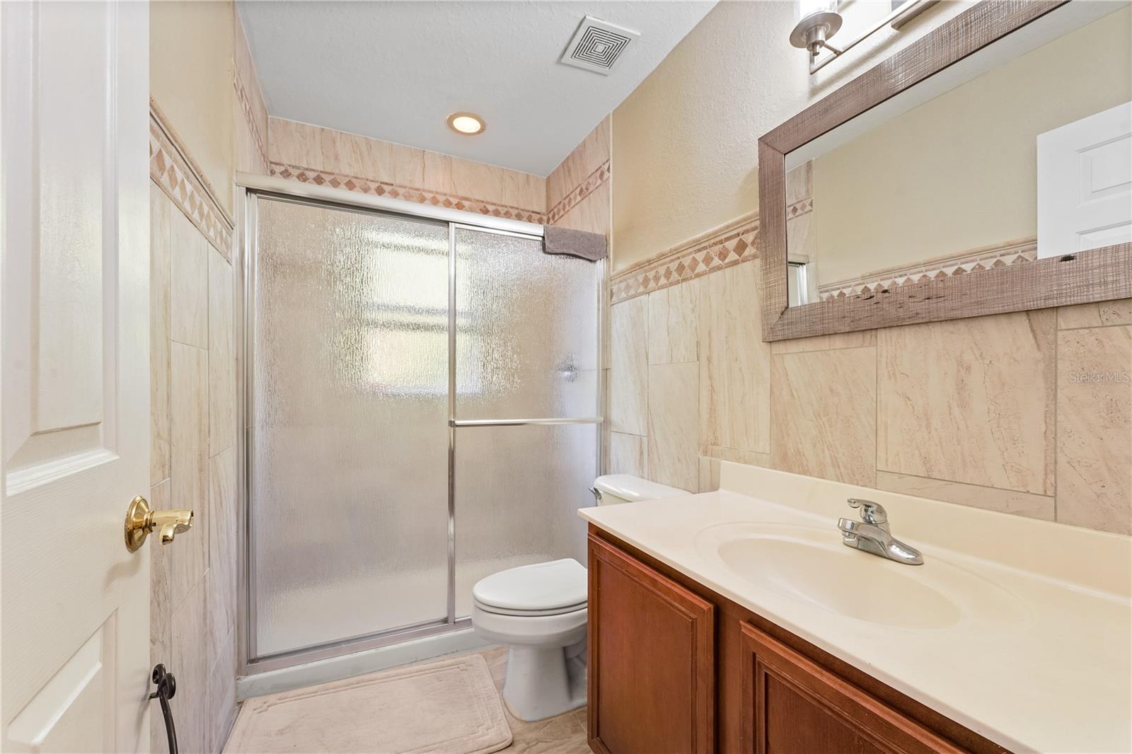 Image 21 of 35 For 10702 Deerberry Drive