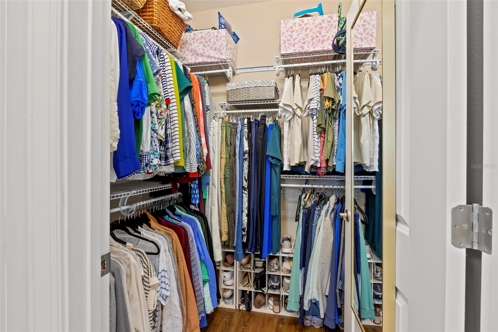 Image 32 of 63 For 5918 Anchorage Way S