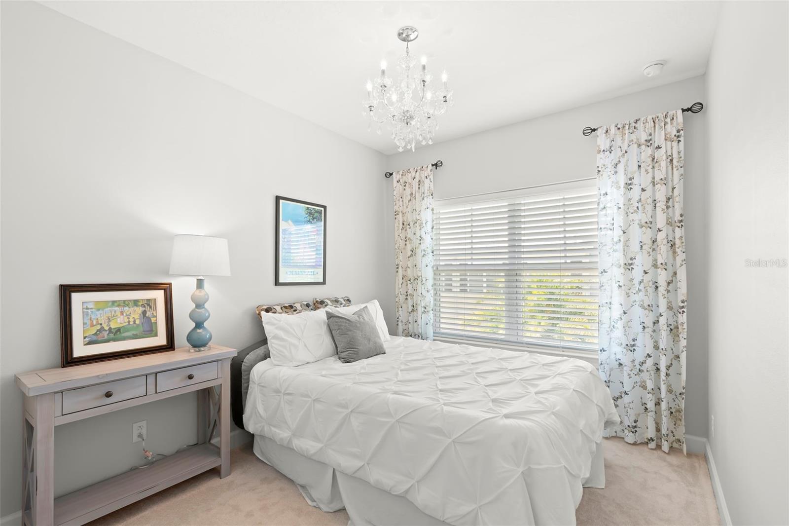 Image 33 of 63 For 5918 Anchorage Way S