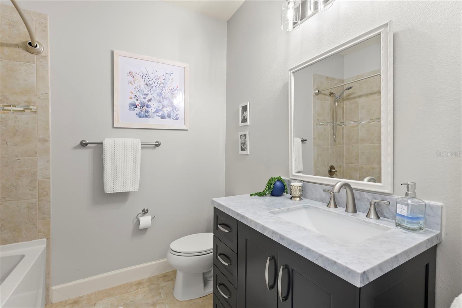 Image 34 of 63 For 5918 Anchorage Way S