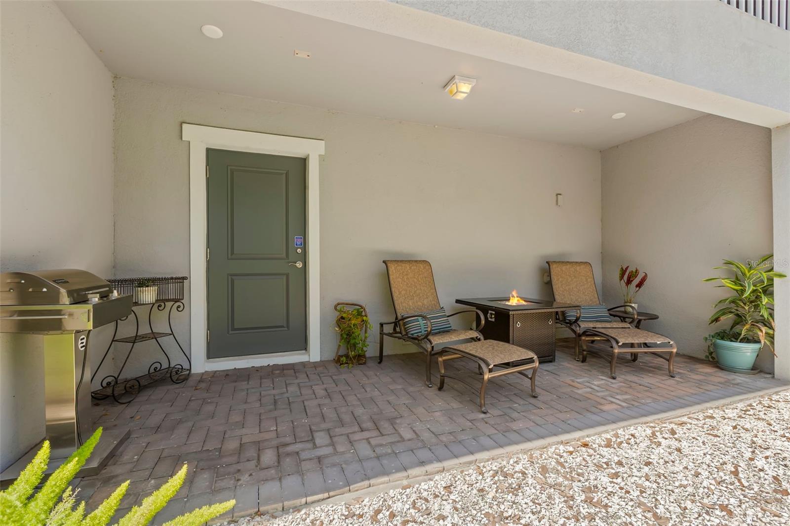 Image 40 of 63 For 5918 Anchorage Way S