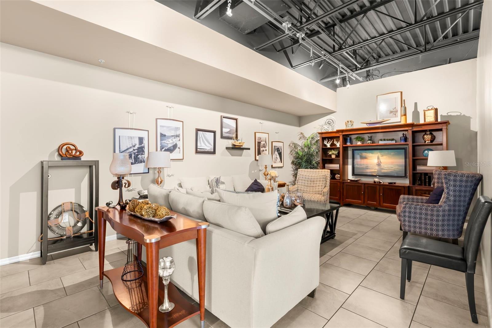 Image 60 of 63 For 5918 Anchorage Way S