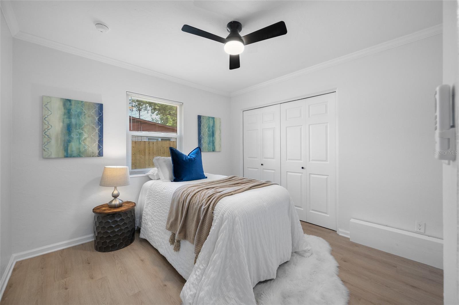 Listing photo id 43 for 1100 81st Avenue N