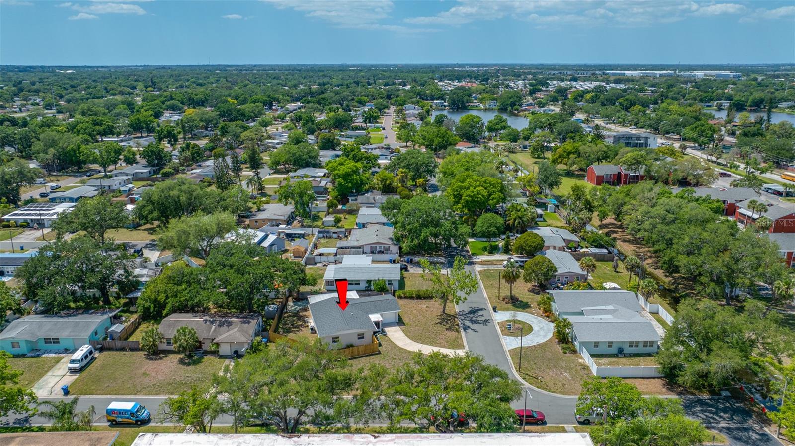 Listing photo id 69 for 1100 81st Avenue N