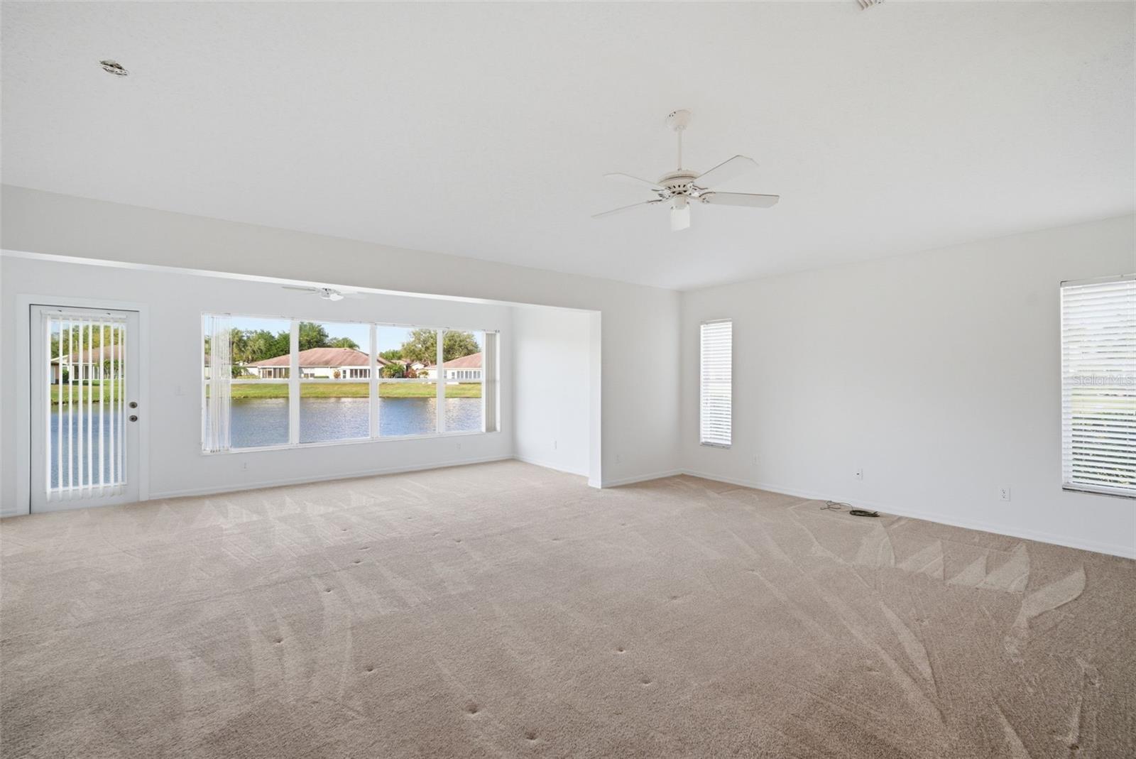 Image 10 of 44 For 704 Tilbury Court 704