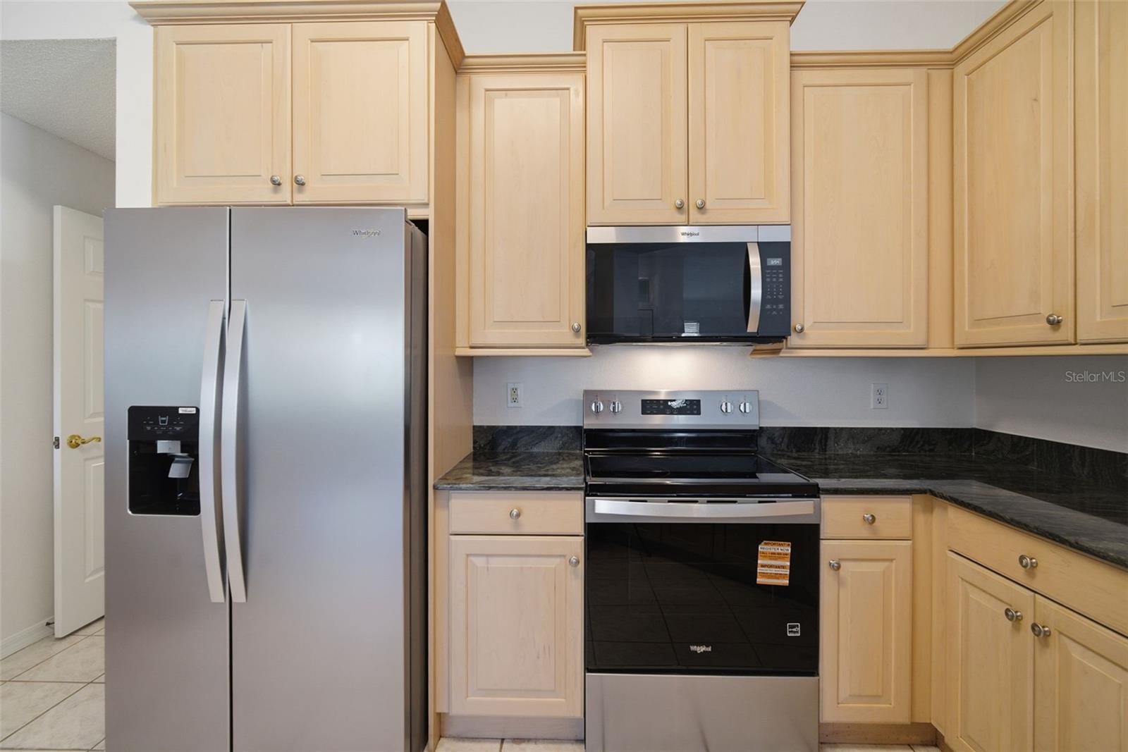 Image 19 of 44 For 704 Tilbury Court 704